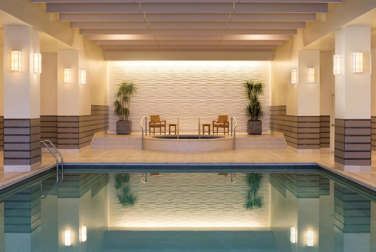 The Westin Edina Galleria Exterior photo
